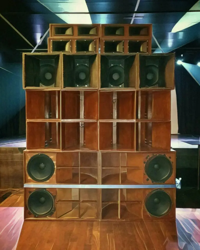 Youth Culture Hi-Fi