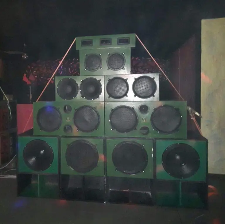 Street Roots Hi Fi