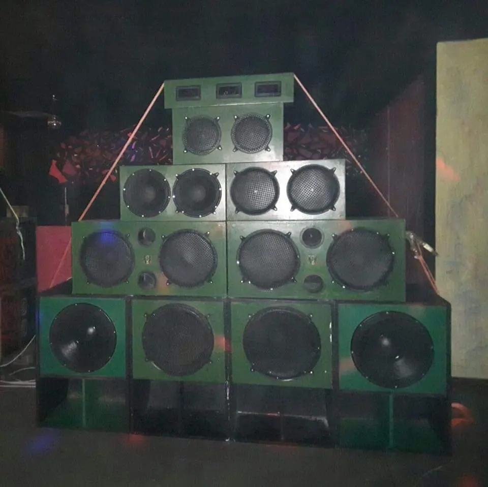 Street Roots Hi Fi