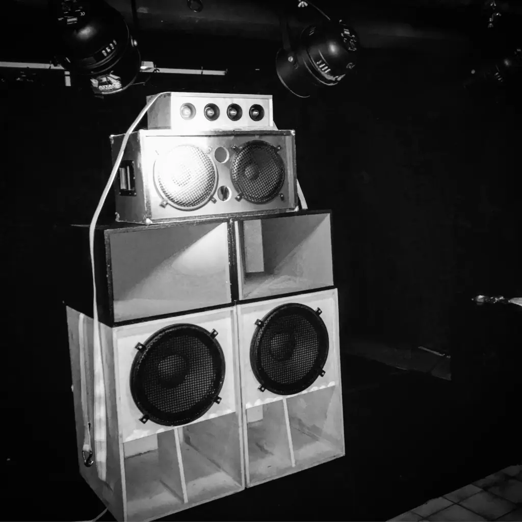 Uptone Rockers