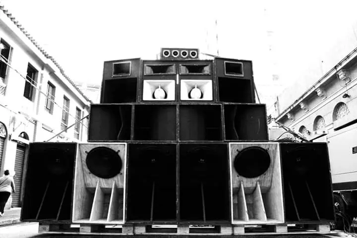 U-Dub 420 Sound Sistema