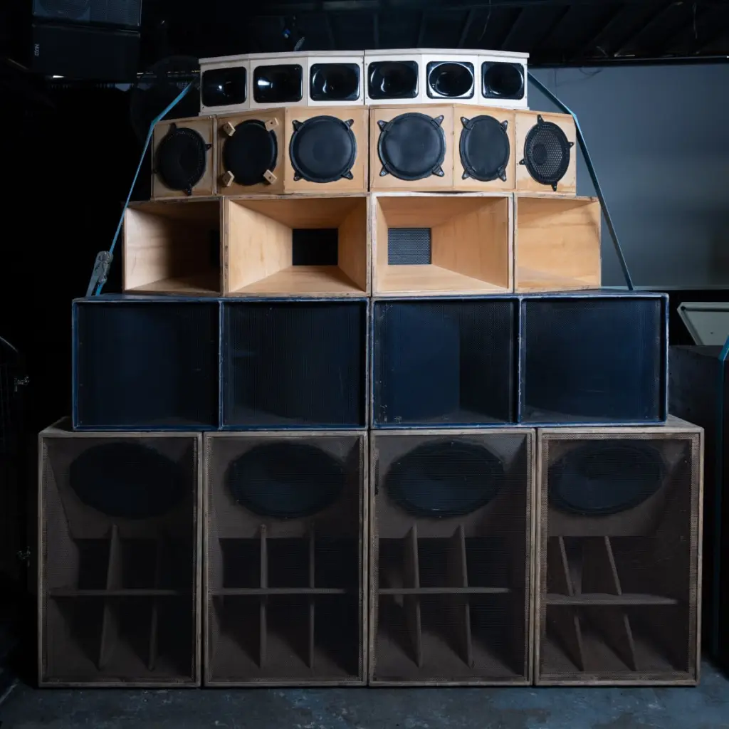 Adrians Wall Sound System