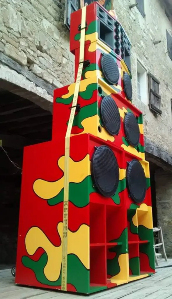 SPESSO SOUND SYSTEM