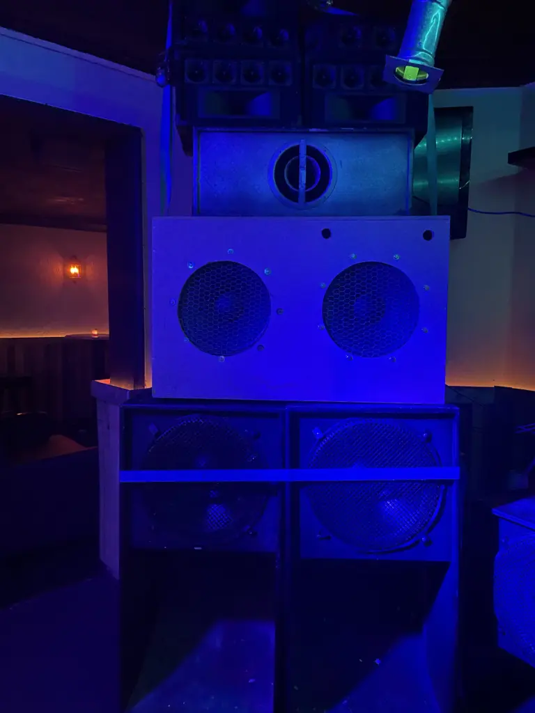 Kingpin sound system