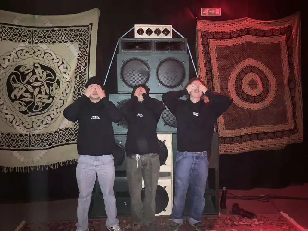 Eyez Clozed Soundsystem