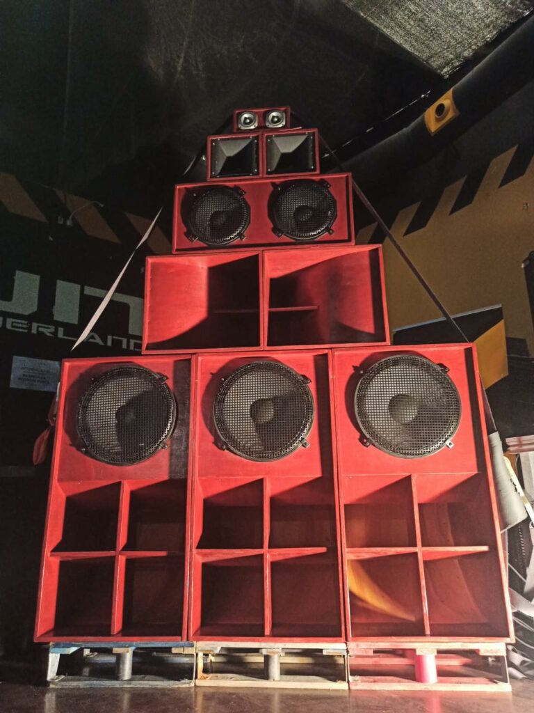 Crucial Dubbers sound system