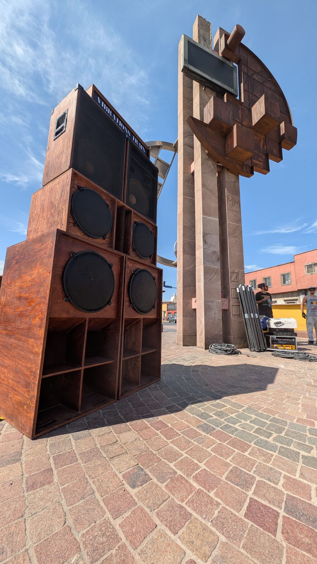 Vibrations Train Sound System