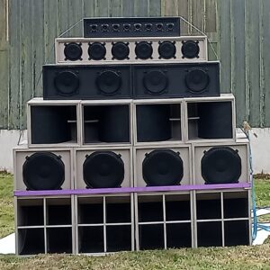 Glorious green sound system