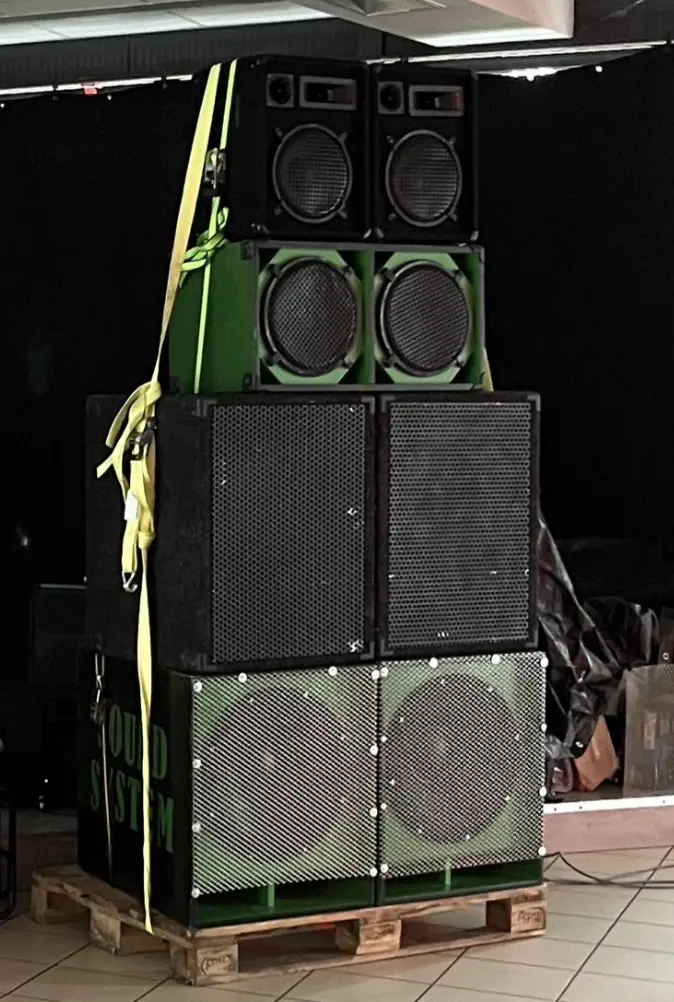 AMA-BASSADOR Soundsystem