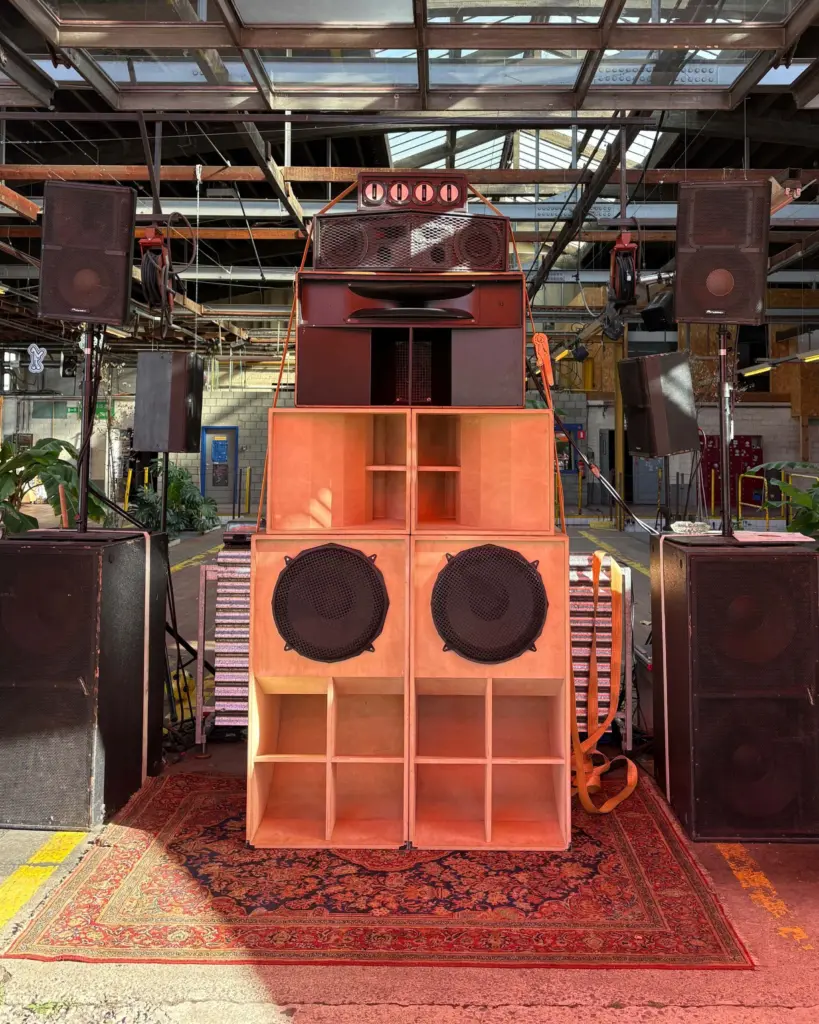 Iniversal Soundsystem